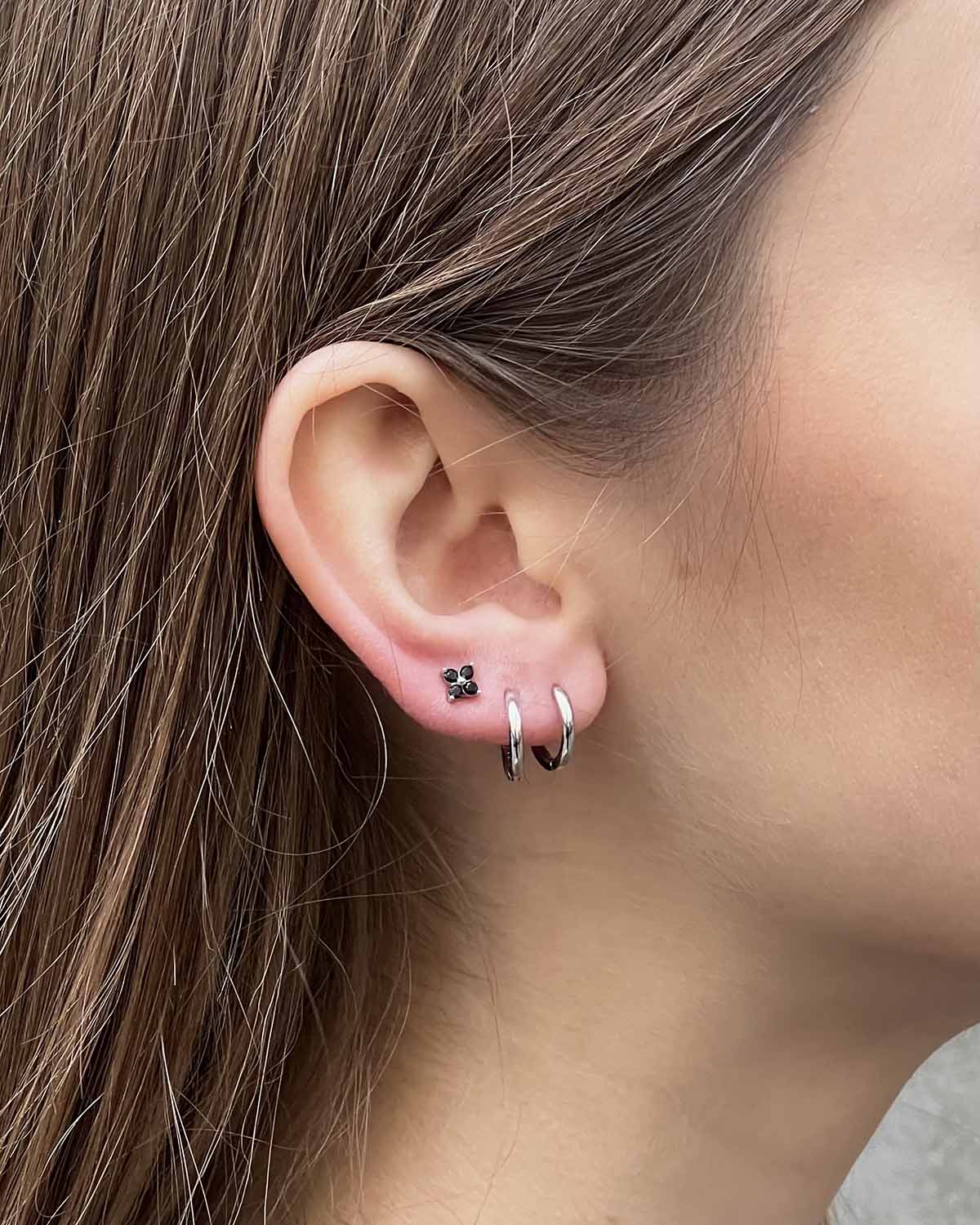 PENDIENTE BASIC THIN PLATA