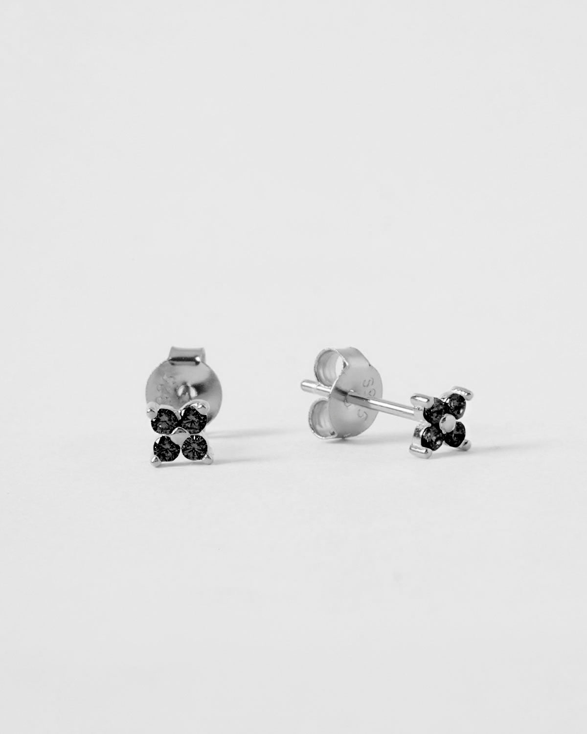 PENDIENTE FLOWER BLACK PLATA